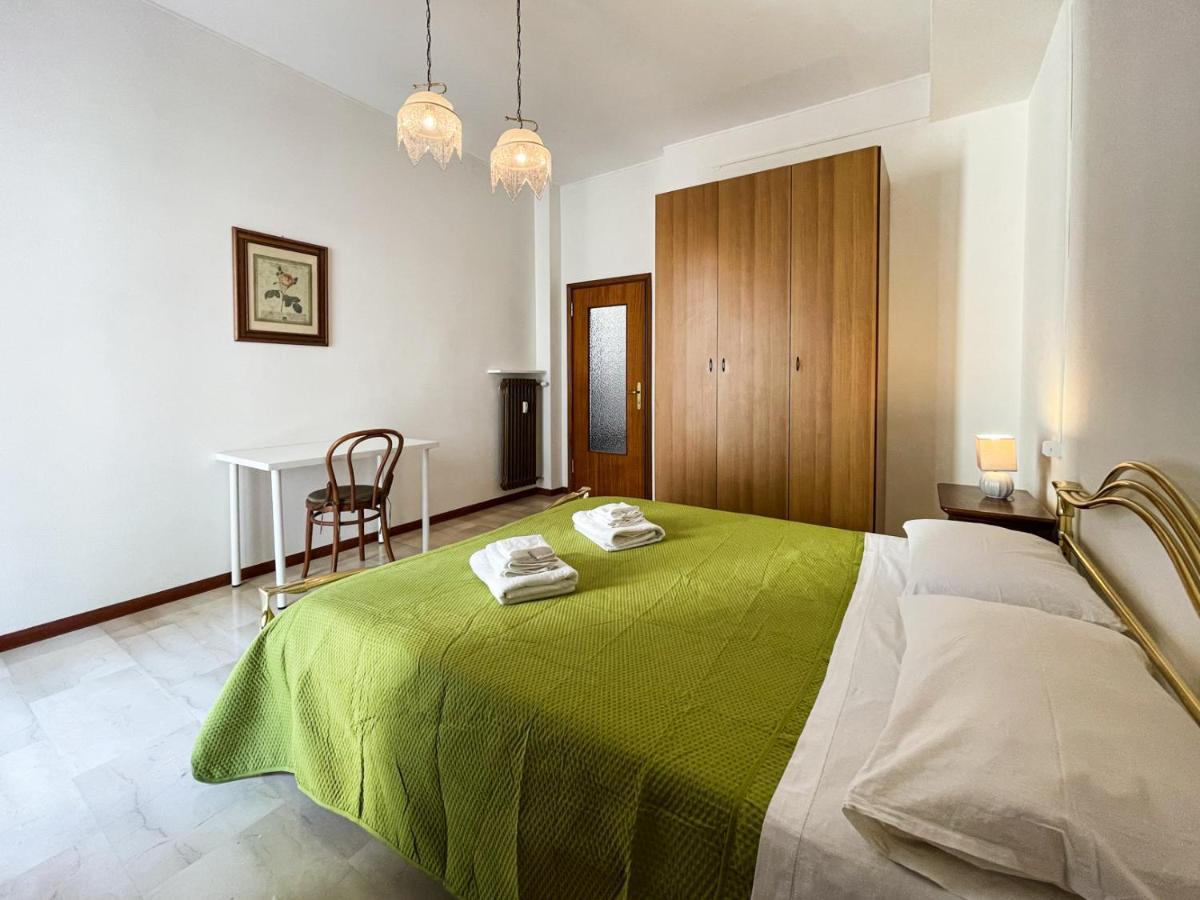 Hotel Casa Gramsci - Affitti Brevi Italia Modena Zewnętrze zdjęcie